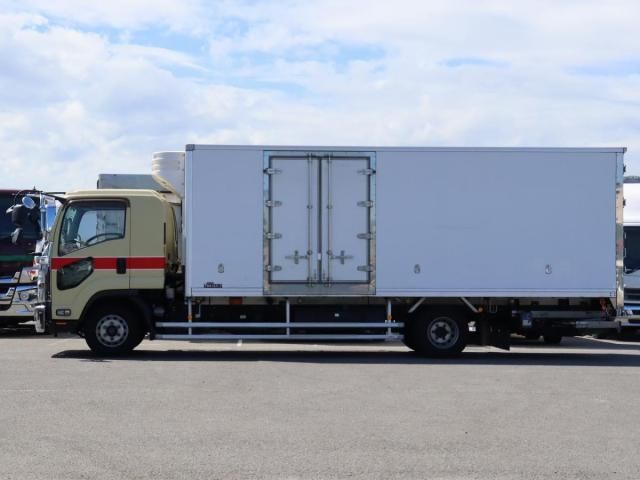 Isuzu FORWARD 2017-12 8732958-3