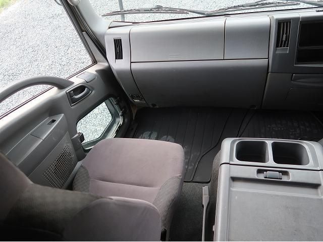 Isuzu FORWARD 2017-10 8732972-10