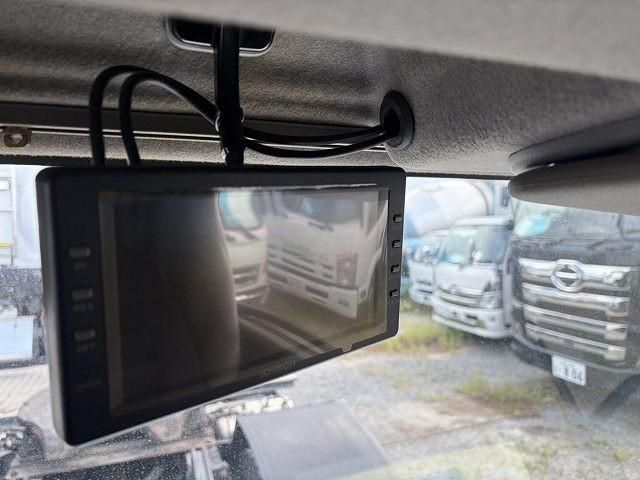 Isuzu FORWARD 2017-10 8732972-16