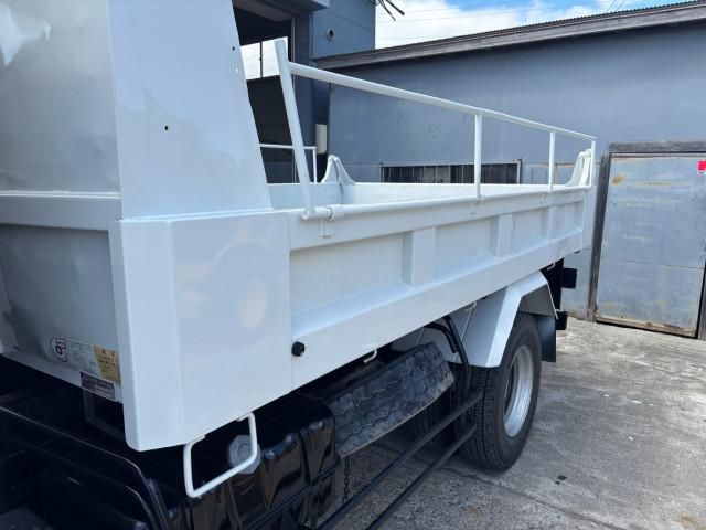 Isuzu FORWARD 2017-08 8732971-9