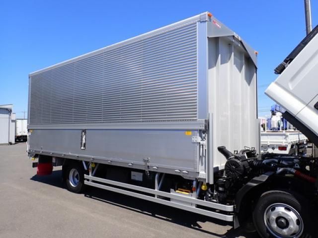 Isuzu FORWARD 2021-03 8732949-11