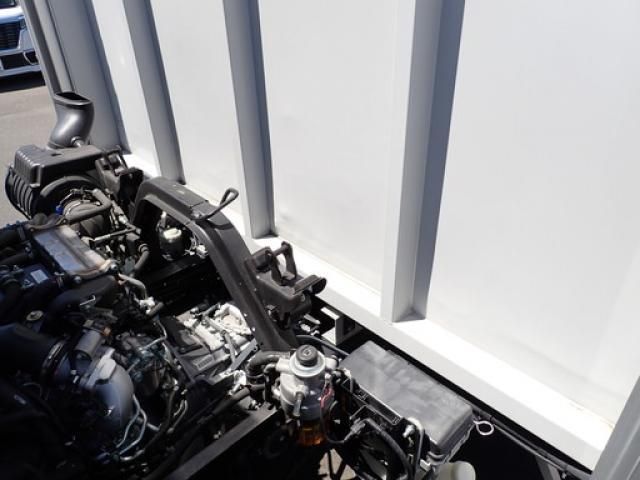 Isuzu FORWARD 2021-03 8732949-12