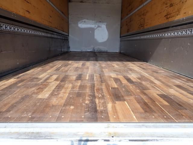 Isuzu FORWARD 2021-03 8732949-25