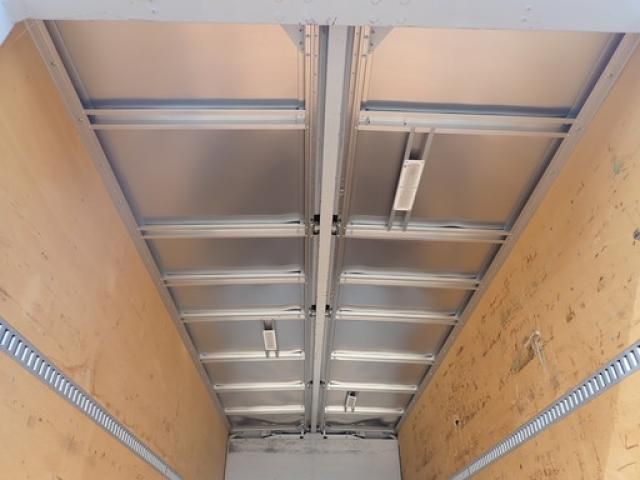 Isuzu FORWARD 2021-03 8732949-28