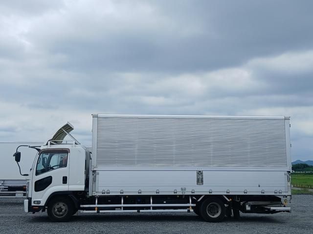 Isuzu FORWARD 2017-12 8732967-8