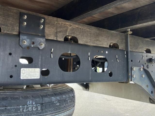 Isuzu FORWARD 2013-12 8732973-13