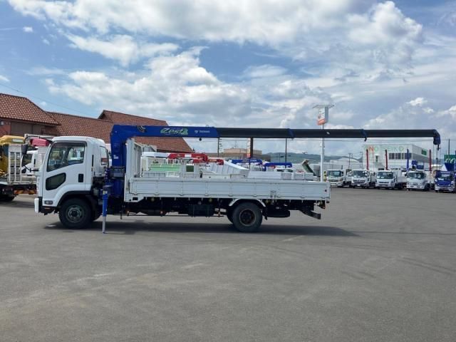 Isuzu FORWARD 2013-12 8732973-4