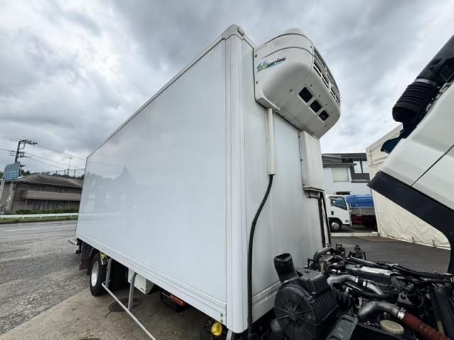 Isuzu FORWARD 2016-11 8732974-13