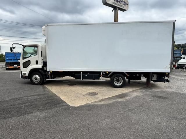 Isuzu FORWARD 2016-11 8732974-7
