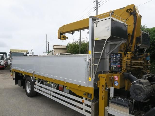 Isuzu FORWARD 2022-08 8770681-10