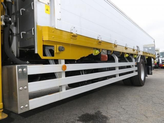 Isuzu FORWARD 2022-08 8770681-13