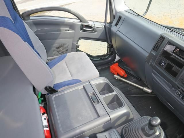 Isuzu FORWARD 2022-08 8770681-25