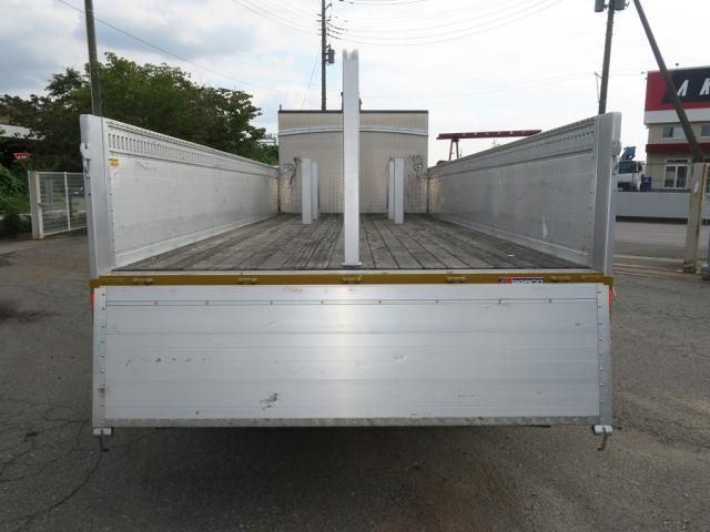 Isuzu FORWARD 2022-08 8770681-6