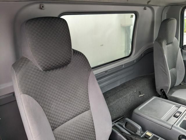 Isuzu FORWARD 2018-08 8770692-23