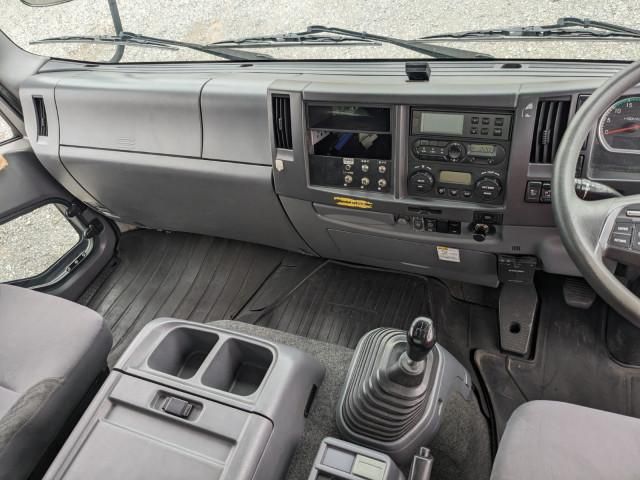 Isuzu FORWARD 2018-08 8770692-24