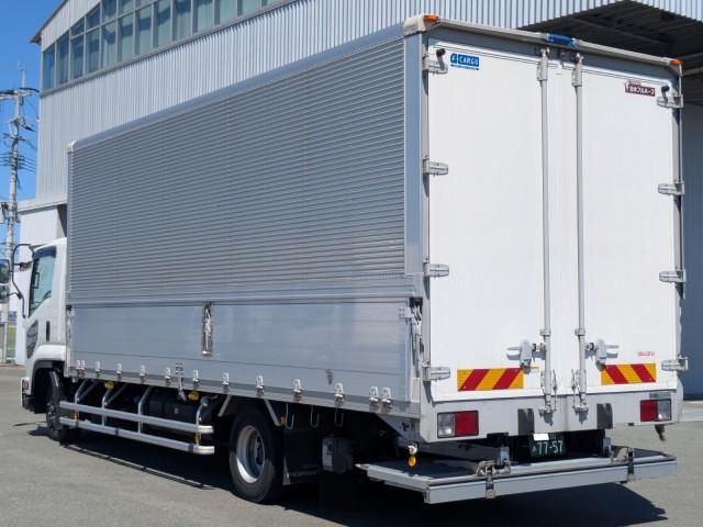 Isuzu FORWARD 2022-10 8770682-3