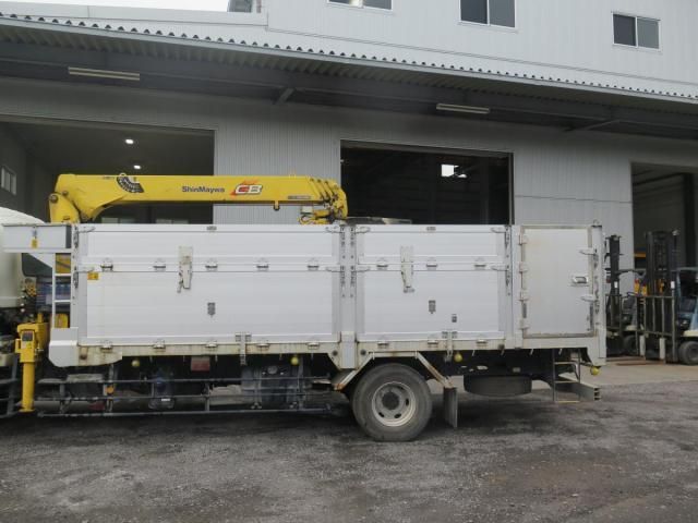Isuzu FORWARD 2019-02 8770683-9