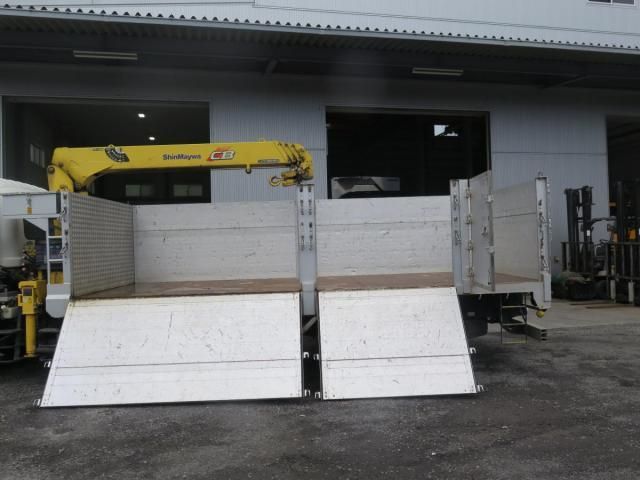 Isuzu FORWARD 2019-02 8770683-10