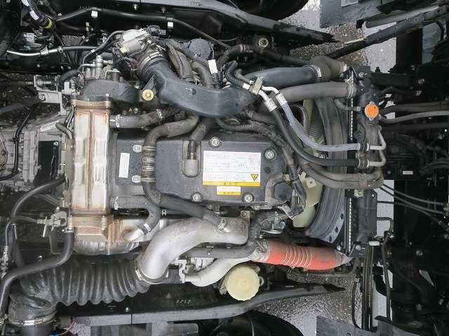 Isuzu FORWARD 2020-03 8770684-9