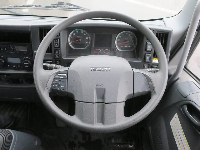 Isuzu FORWARD 2020-03 8770684-14