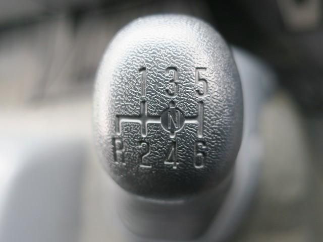 Isuzu FORWARD 2020-03 8770684-16