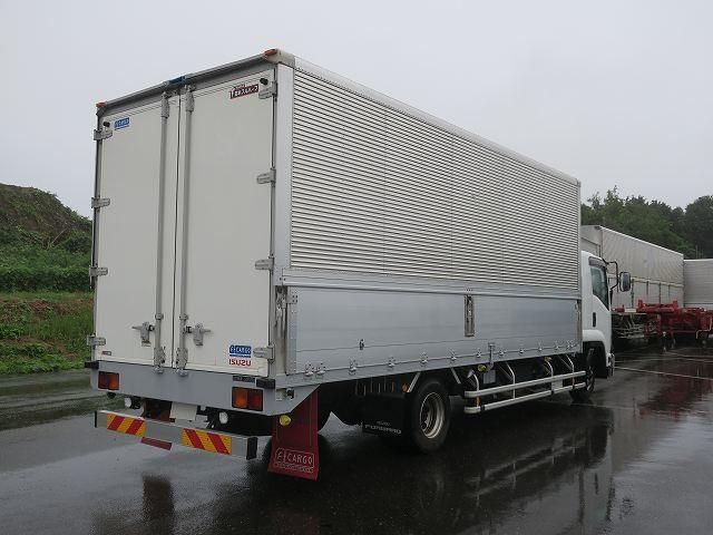 Isuzu FORWARD 2020-03 8770684-2