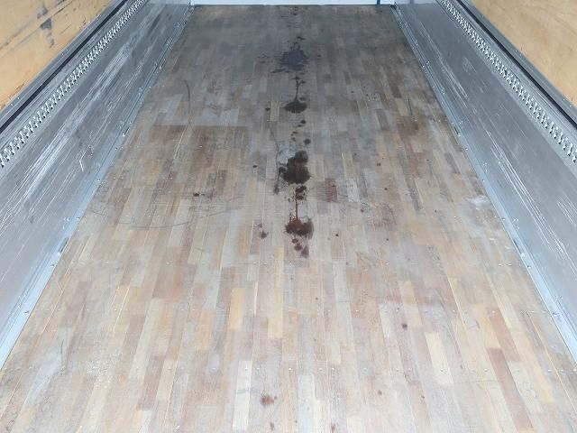 Isuzu FORWARD 2020-03 8770684-6