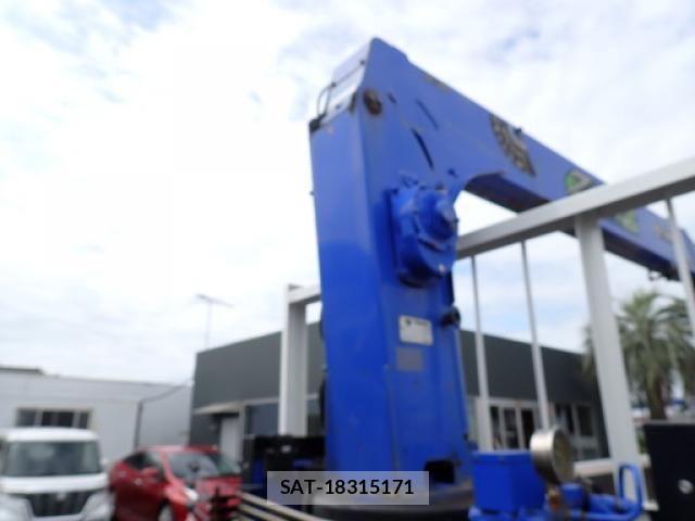 Isuzu FORWARD 2017-04 8796013-17
