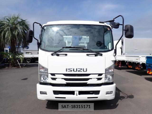 Isuzu FORWARD 2017-04 8796013-1
