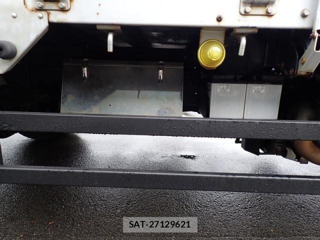 Isuzu FORWARD 2018-05 8796015-14