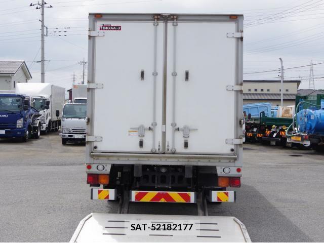 Isuzu FORWARD 2016-08 8796016-14