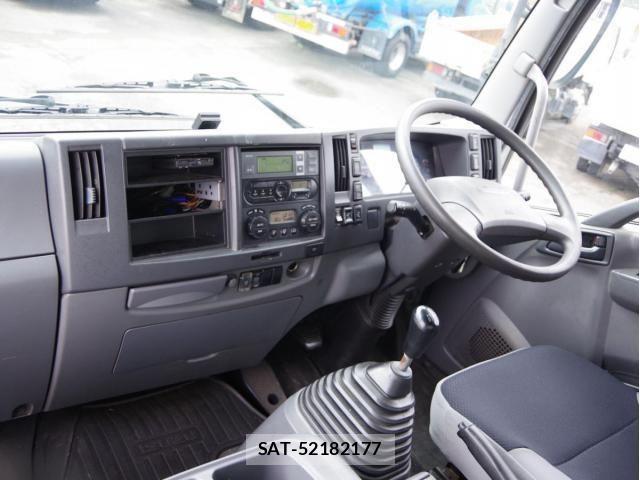 Isuzu FORWARD 2016-08 8796016-29