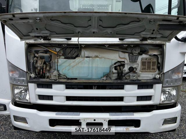 Isuzu FORWARD 2012-02 8796017-9