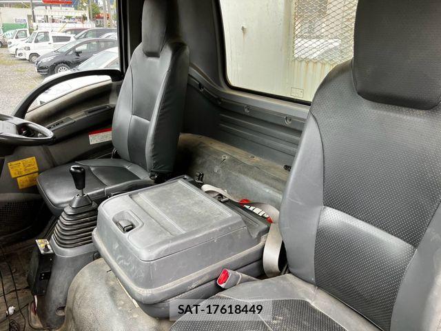 Isuzu FORWARD 2012-02 8796017-6