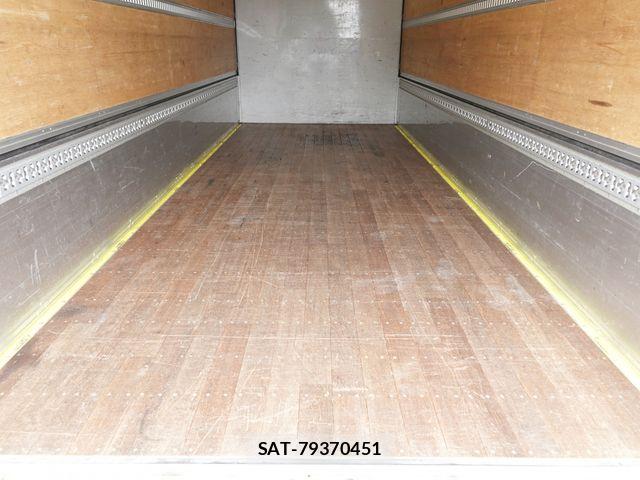Isuzu FORWARD 2020-08 8796019-11