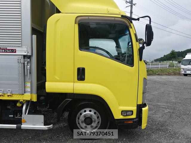 Isuzu FORWARD 2020-08 8796019-2