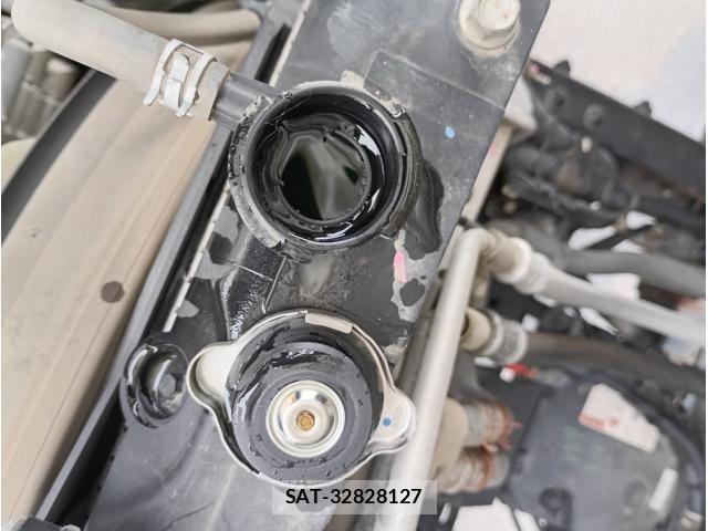 Isuzu FORWARD 2016-06 8796010-15
