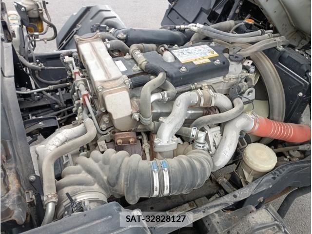 Isuzu FORWARD 2016-06 8796010-17