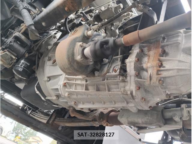 Isuzu FORWARD 2016-06 8796010-20