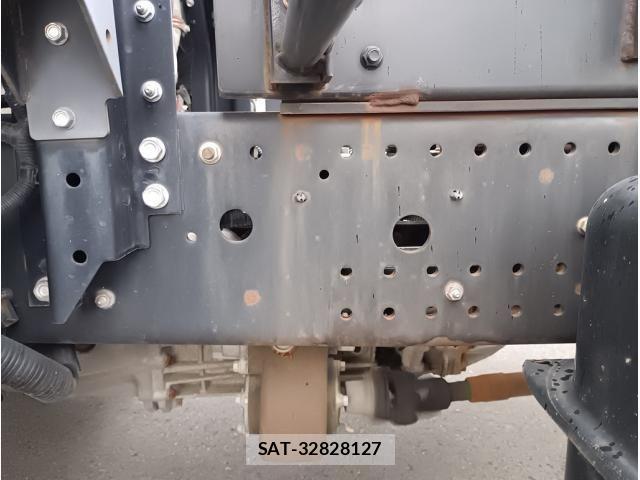 Isuzu FORWARD 2016-06 8796010-21