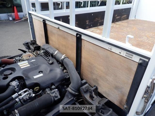 Isuzu FORWARD 2018-12 8796018-24