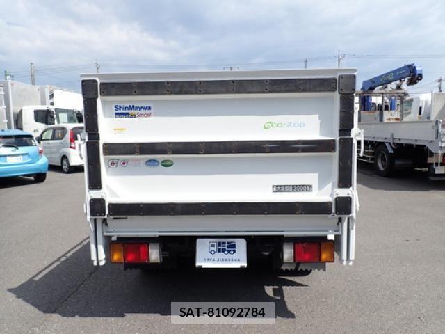Isuzu FORWARD 2018-12 8796018-5