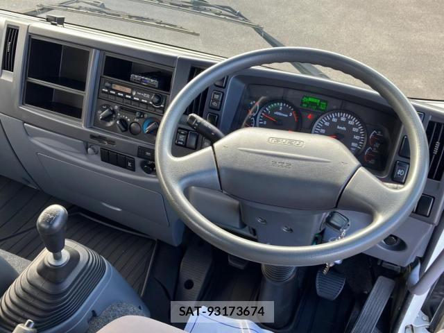 Isuzu FORWARD 2012-02 8796011-22