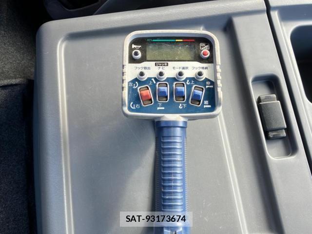 Isuzu FORWARD 2012-02 8796011-24