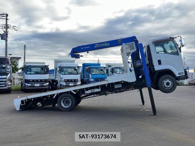Isuzu FORWARD 2012-02 8796011-5