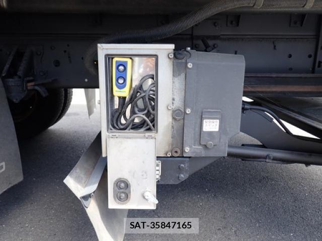 Isuzu FORWARD 2019-09 8796012-13