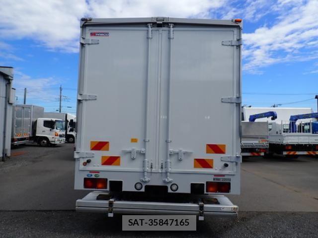 Isuzu FORWARD 2019-09 8796012-5