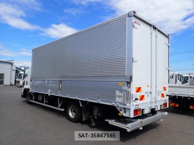 Isuzu FORWARD 2019-09 8796012-6