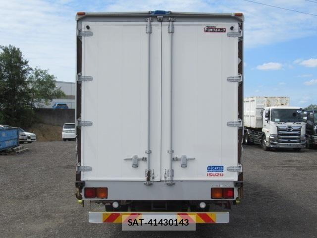 Isuzu FORWARD 2016-03 8829133-8