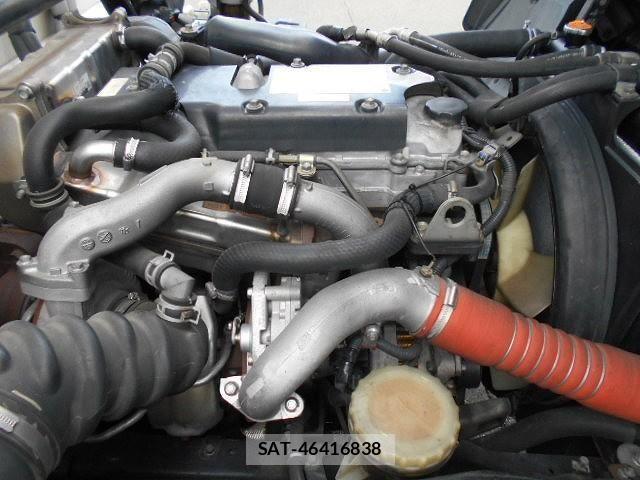 Isuzu FORWARD 2012-01 8829134-15